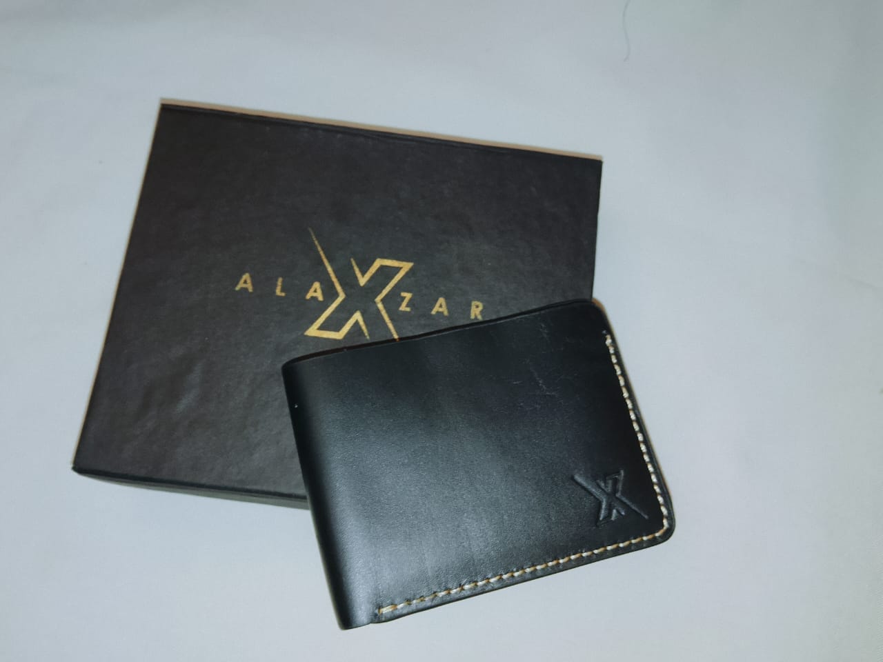 Men’s Rugged Leather Wallet | Black Cow Leather | (TS-45)